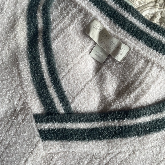 Barefoot Dreams CozyChic Lite Two-Piece Lounge Set Sand Dune/Juniper - Picture 8 of 12